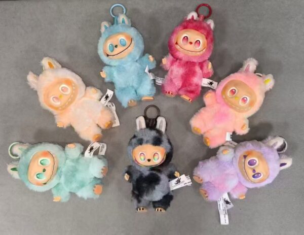 Labubu Love – The Cutest Trend of the Year!